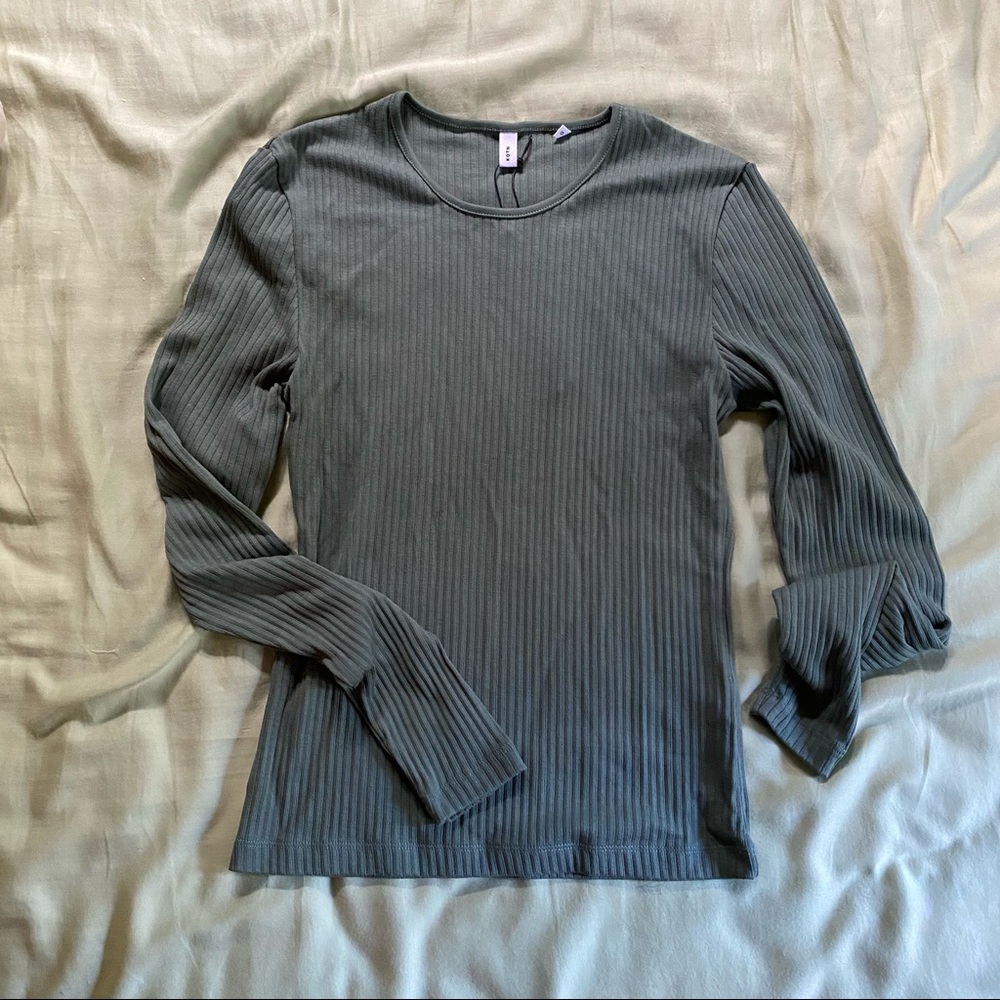 Kotn Ribbed Fitted Longsleeve - Eucalyptus